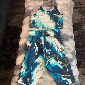 Old Navy Girl’s Active Wear Set Blue Marble